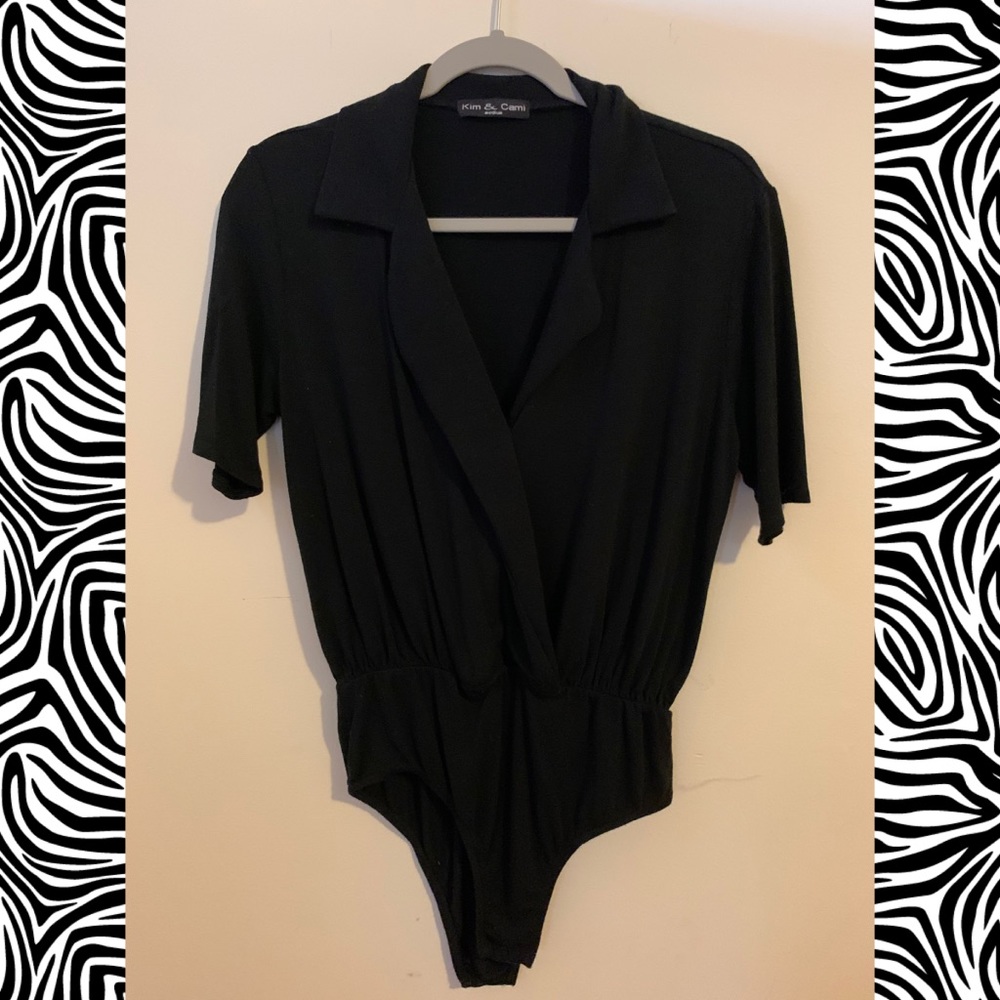 Kim & Cami Collared V-Neck Bodysuit